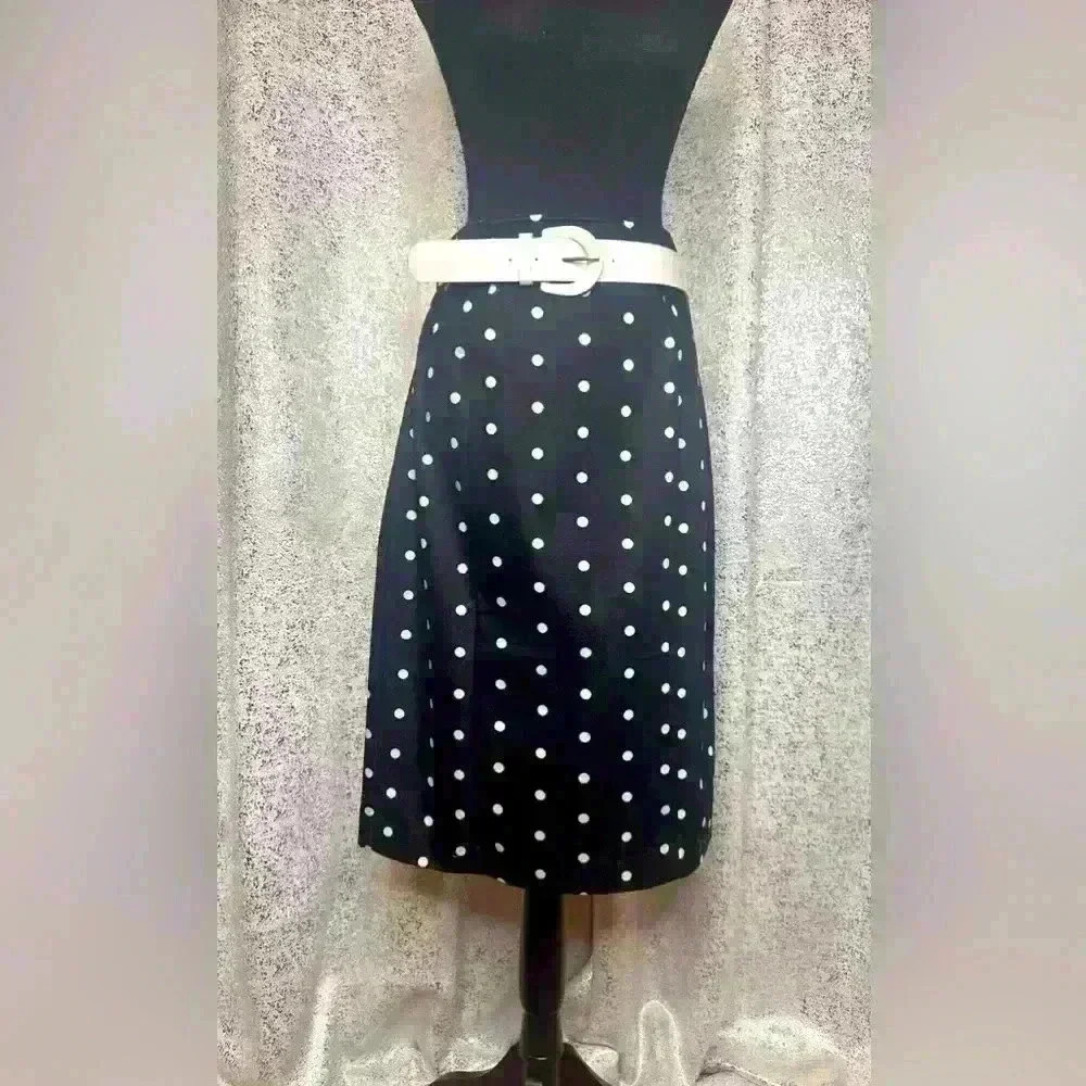Never worn Vintage brushed cotton polka pencils skirt